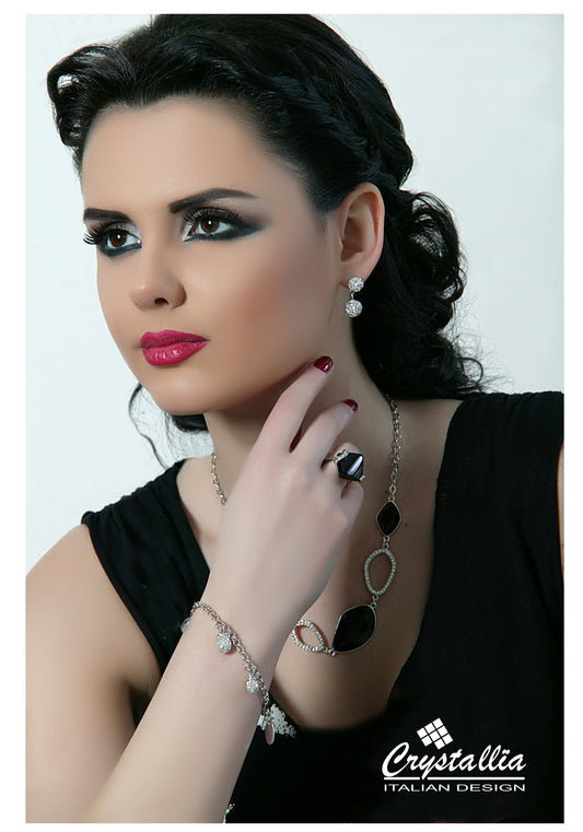 Beautiful look.